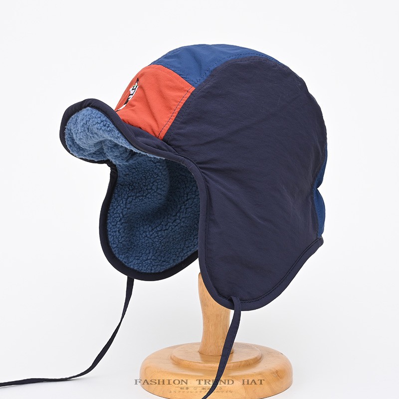 Corduroy Cap 5 Panel - 1 szt. Retro czapka bomberka z