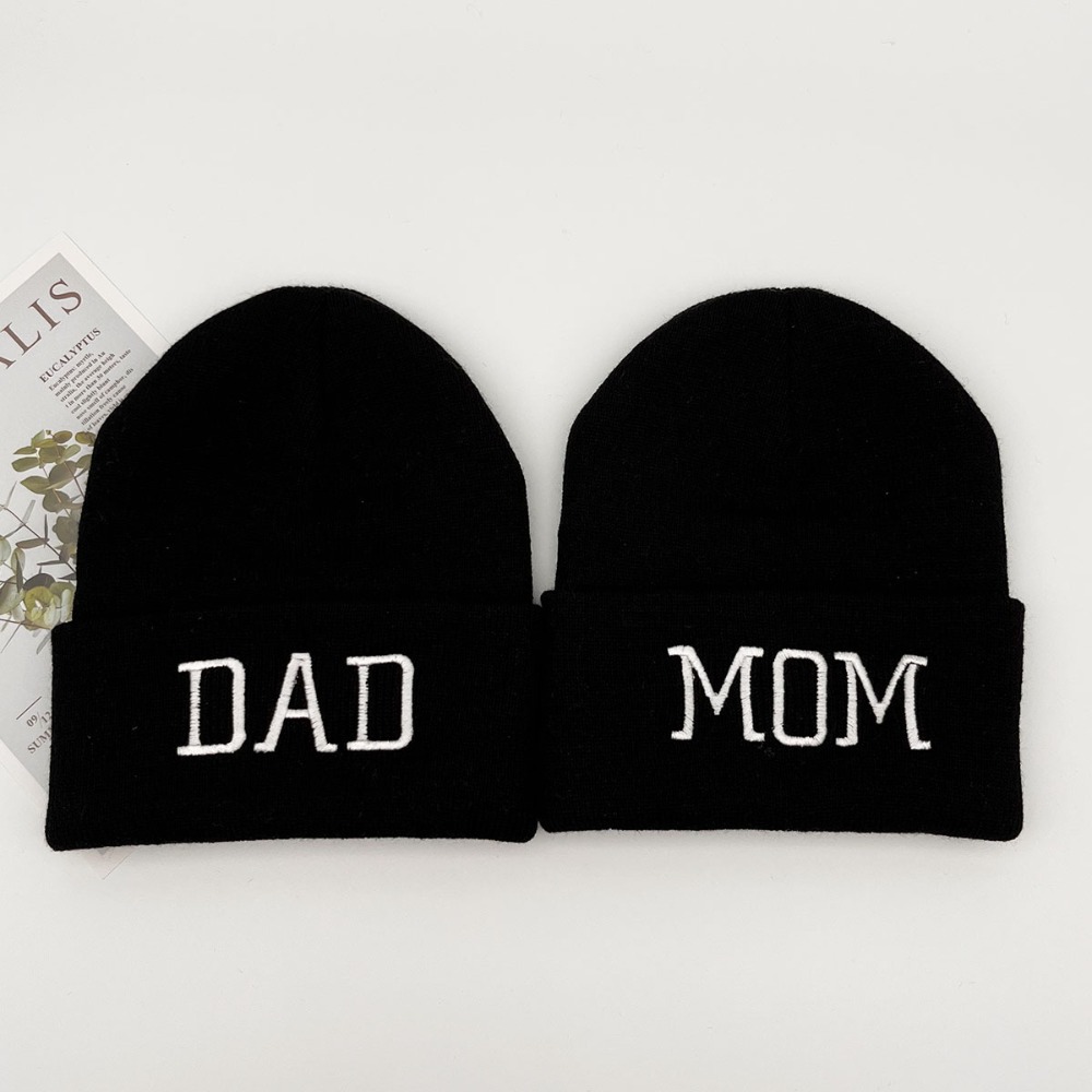 Minimalistyczne czapki typu be – Beanie Cuffed Knit recenzja i cena