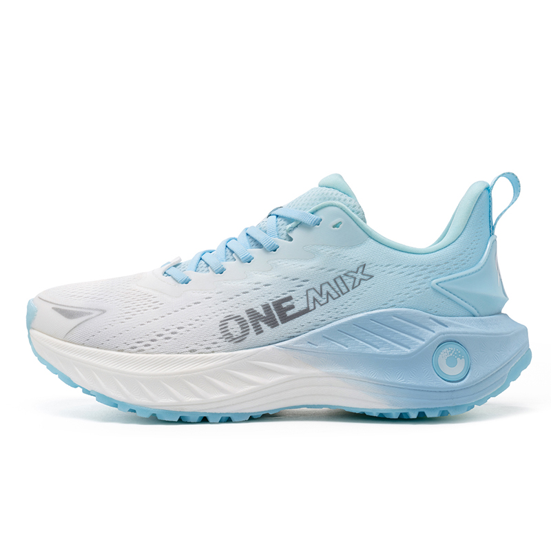 Oddychające buty do biegania O – Running Cap Lightweight recenzja i cena