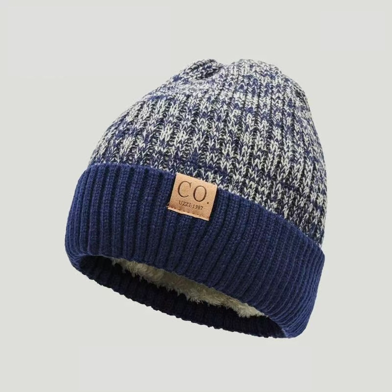 Unisexowa czapka beanie z dzia – Beanie Cuffed Knit recenzja i cena